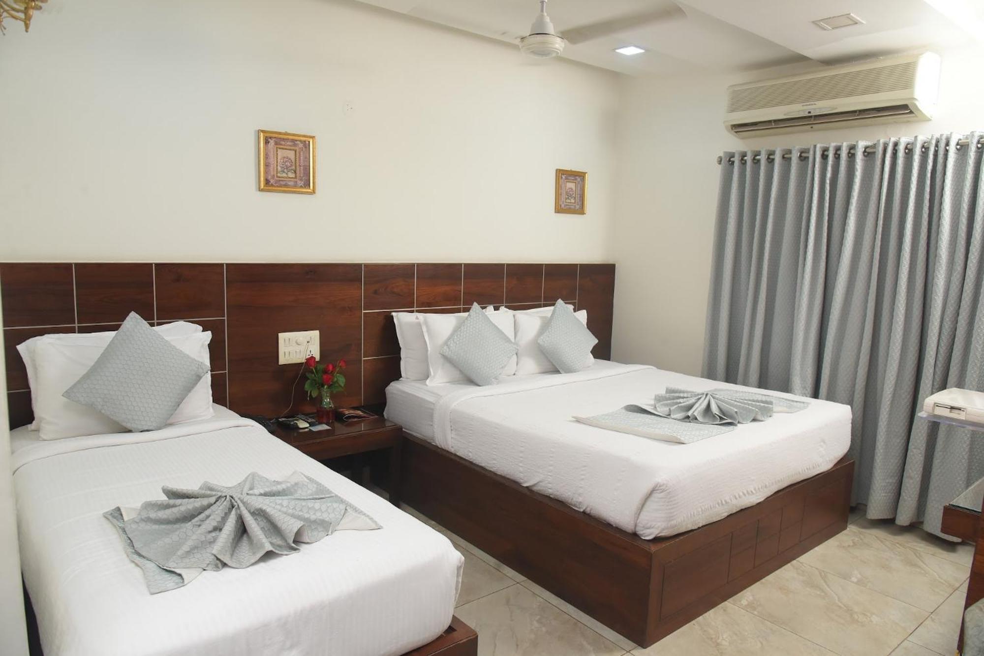 Hotel Annapoorna Residency Secunderabad Exterior photo